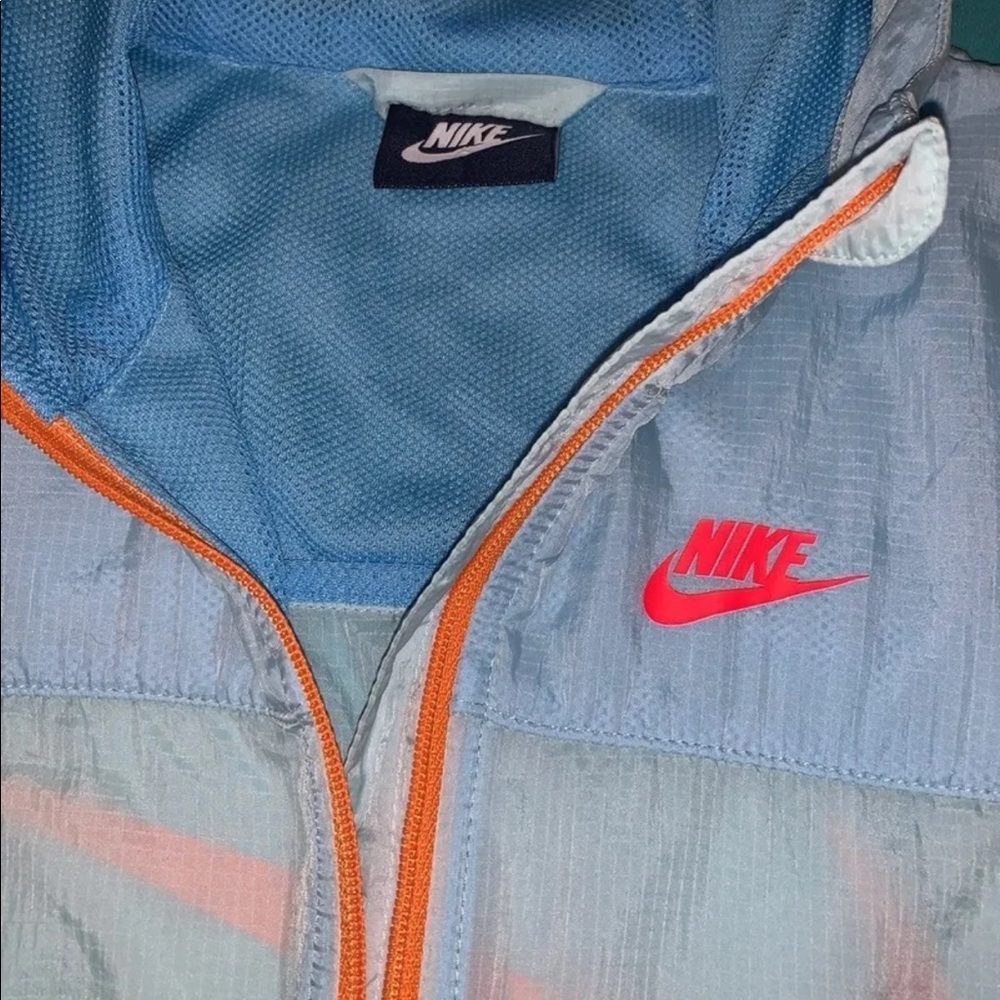 Nike vest